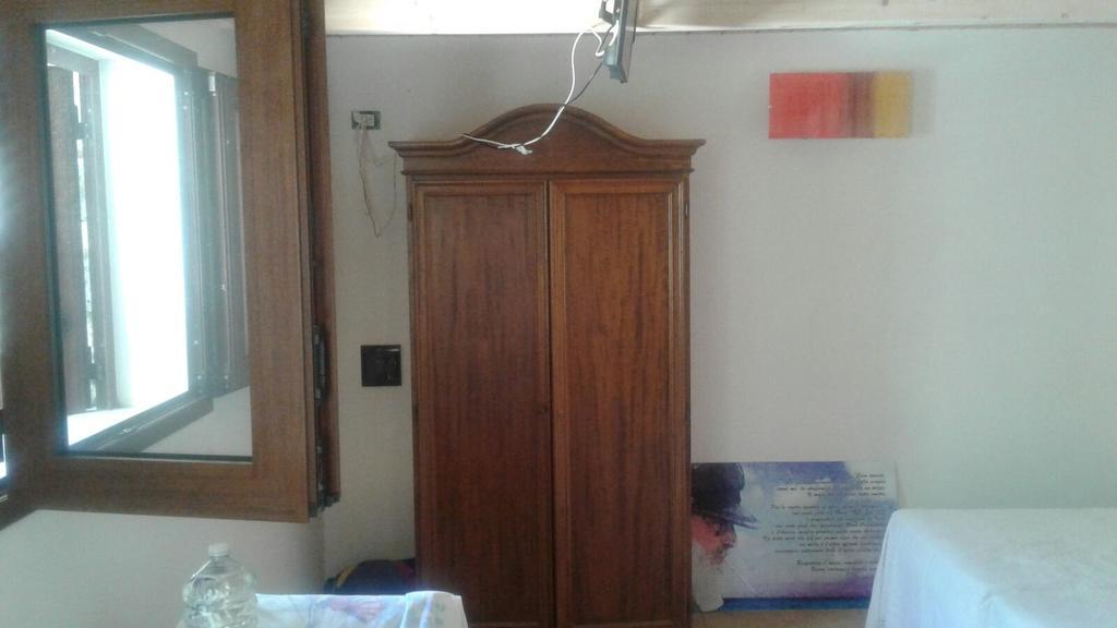 La Casetta Di Maria Castrignano de' Greci Esterno foto